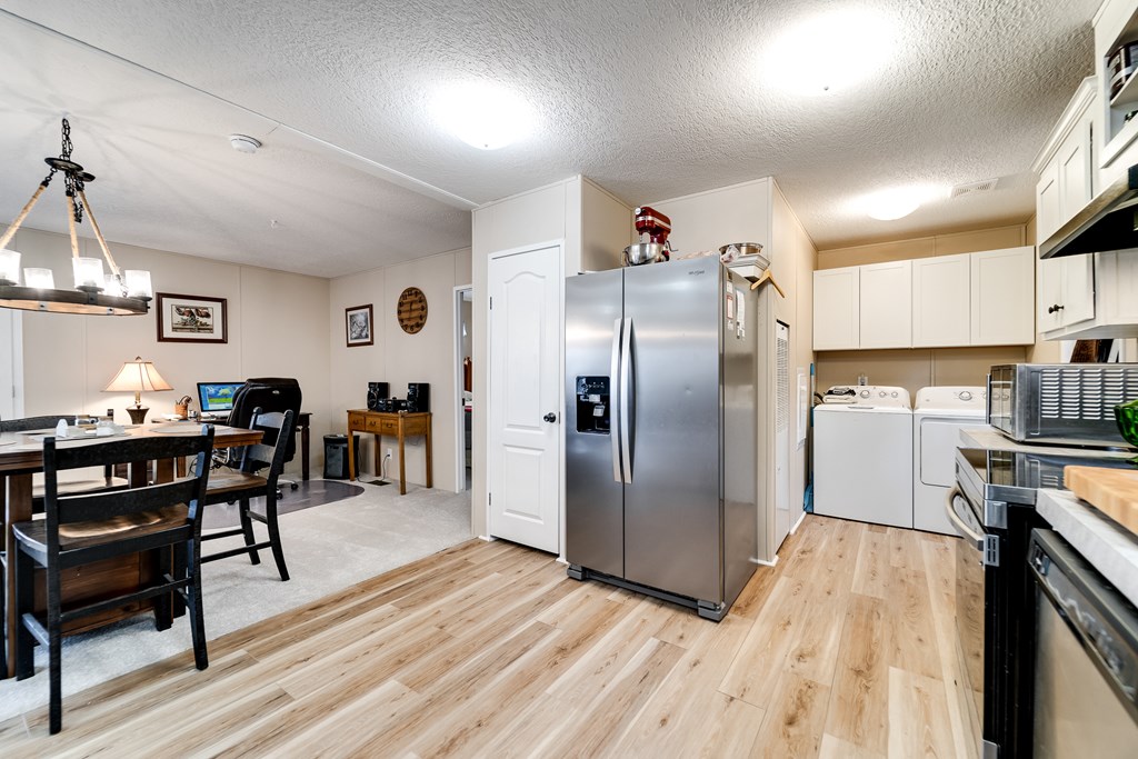 300 Rolling Acres Trail