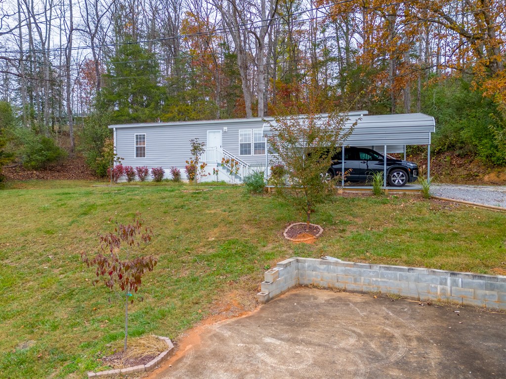 300 Rolling Acres Trail