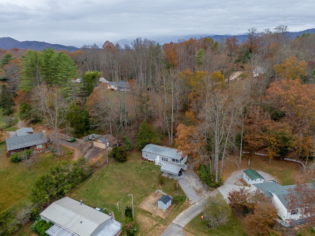 300 Rolling Acres Trail