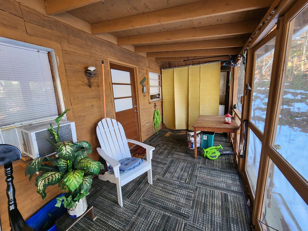 172 Crestline Drive