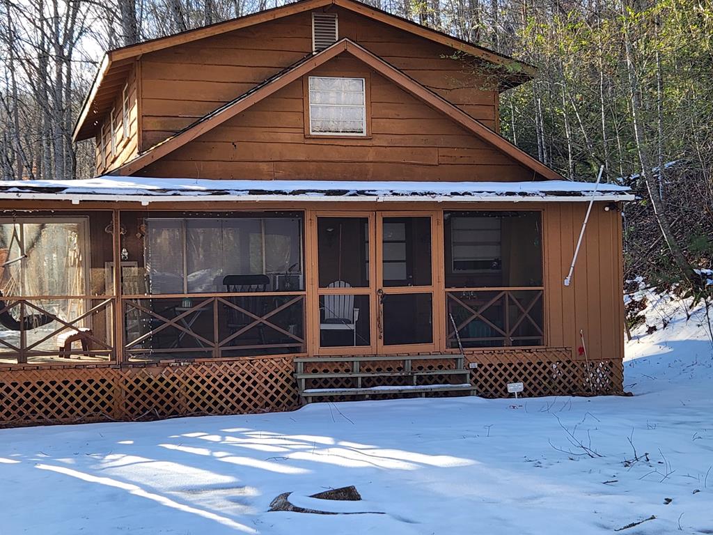 172 Crestline Drive