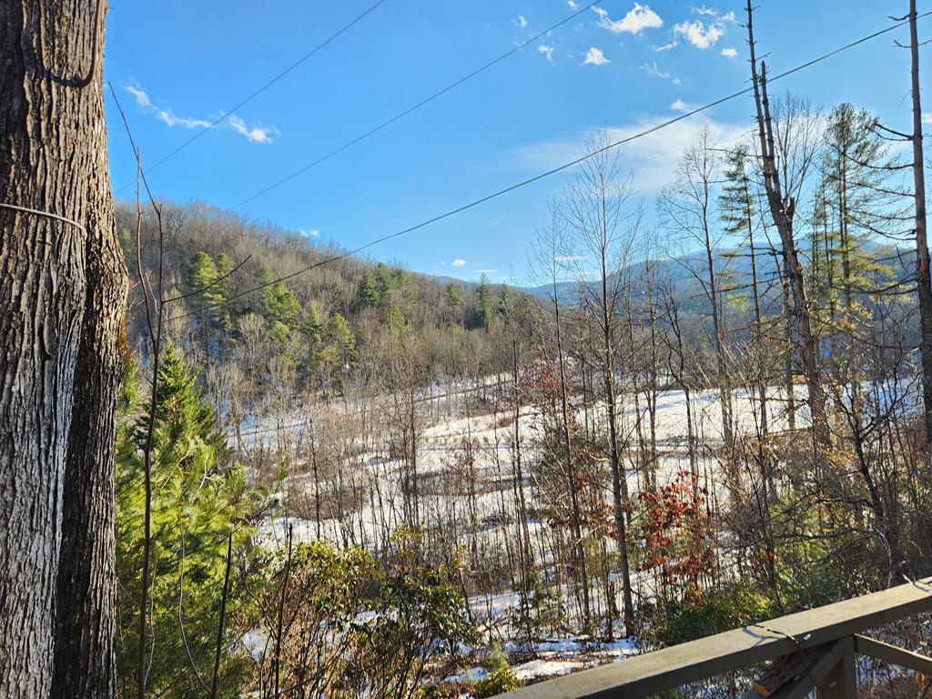 172 Crestline Drive
