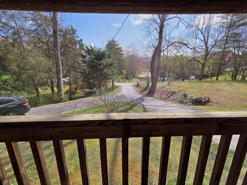 60F Country Woods Drive