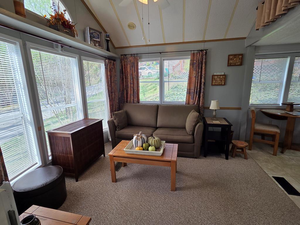 60F Country Woods Drive