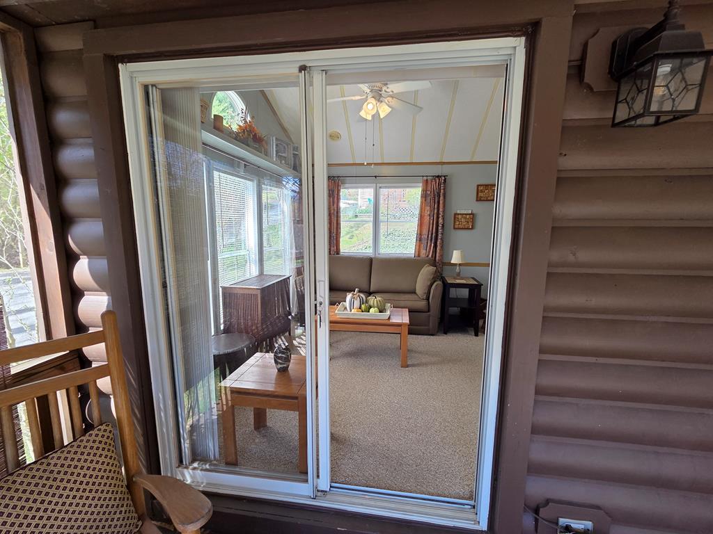 60F Country Woods Drive