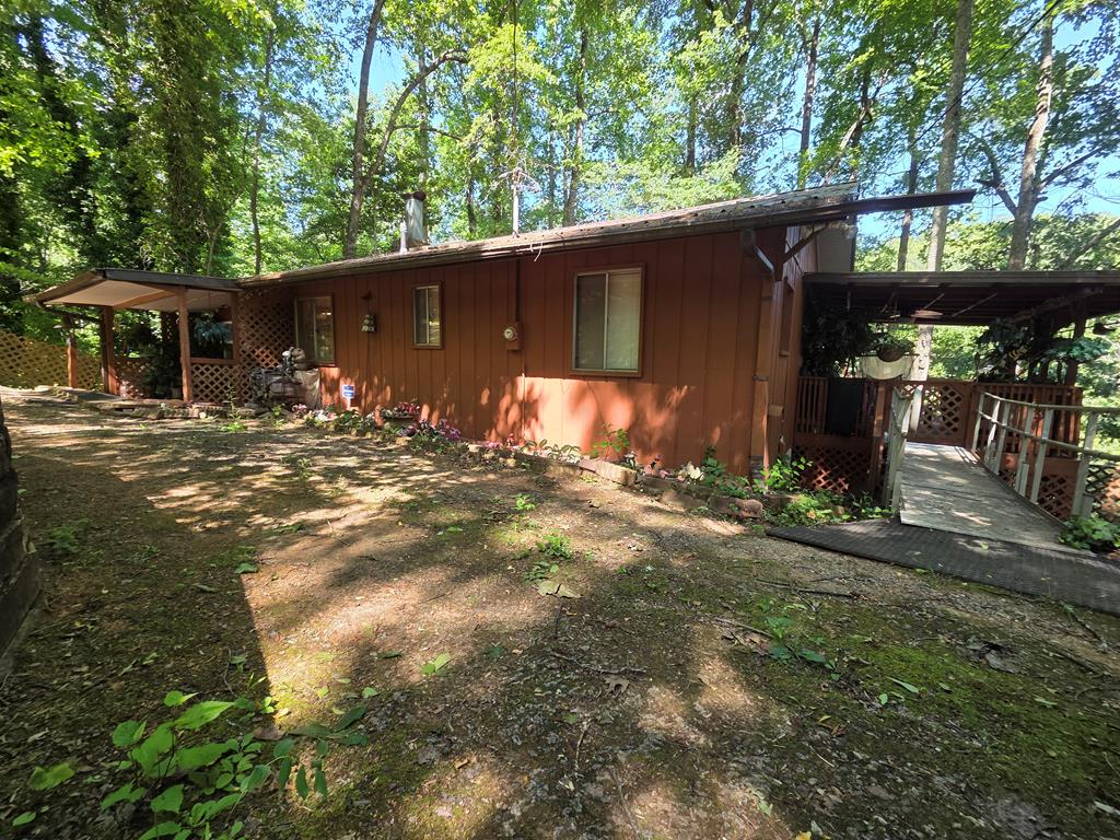 198 Old Dogwood Dr