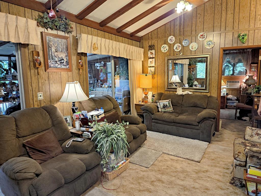 198 Old Dogwood Dr