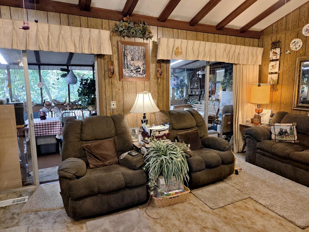 198 Old Dogwood Dr