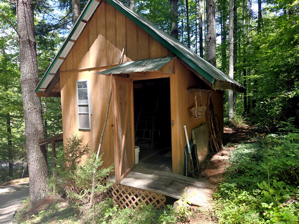480 Peaceful Cove Road
