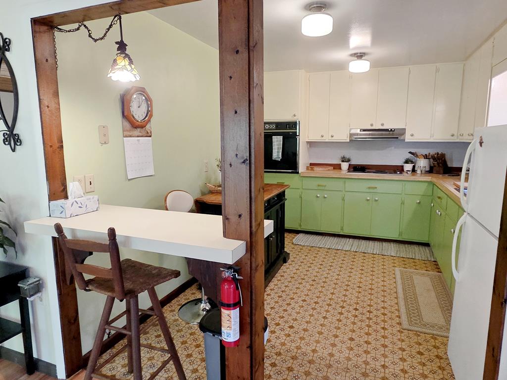 480 Peaceful Cove Road