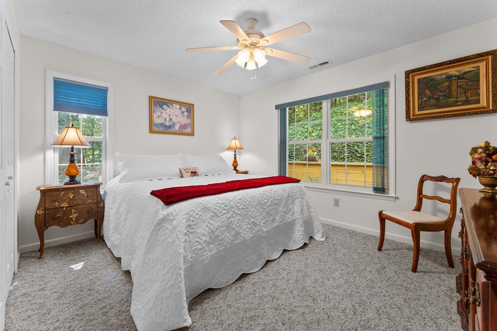 174 Cove Crossing