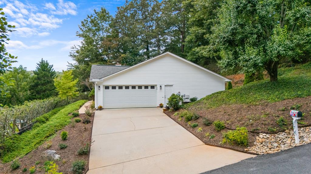 174 Cove Crossing