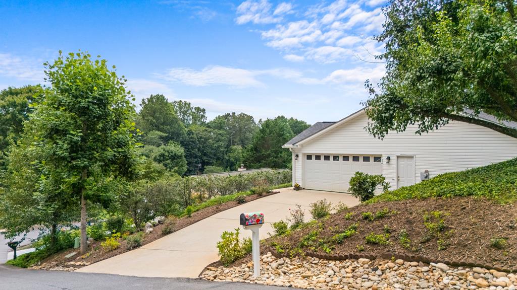 174 Cove Crossing