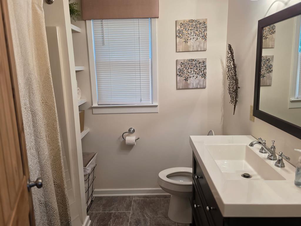 333 Fox Layre Road, Franklin