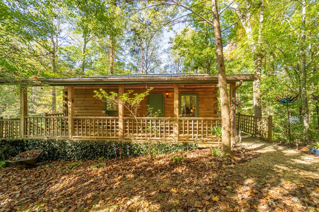 682 Lily Lane
