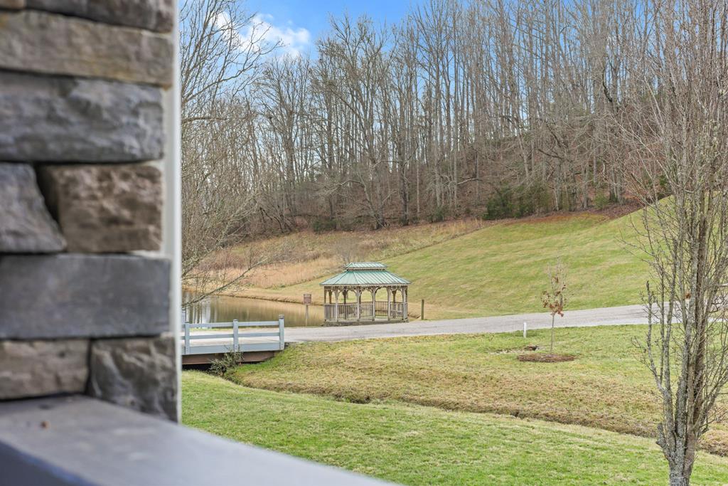 75 Willowbrook Estates