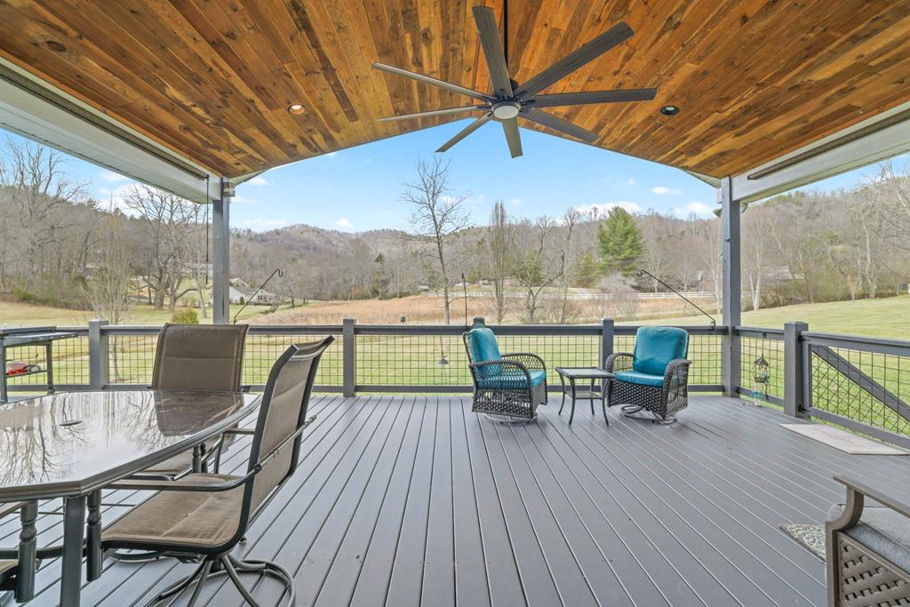 75 Willowbrook Estates