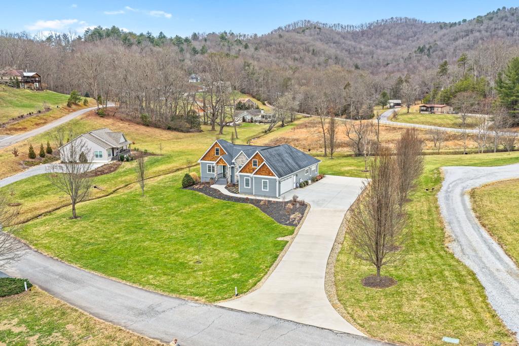 75 Willowbrook Estates