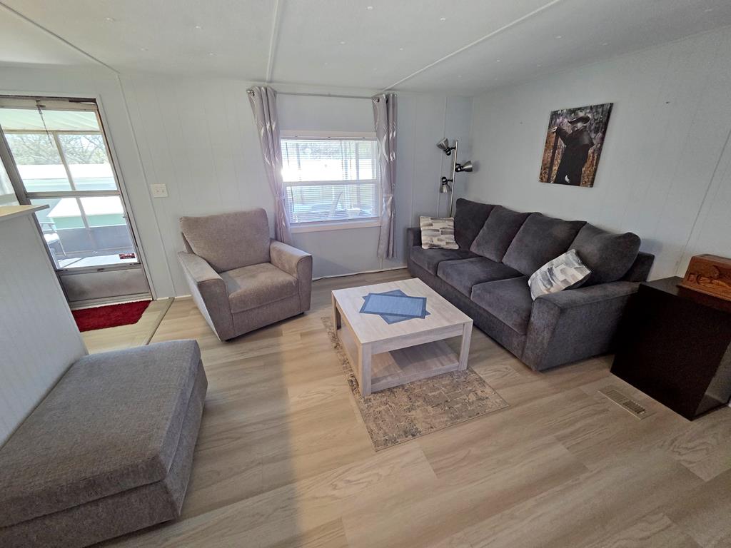 51 Pastureview Dr.