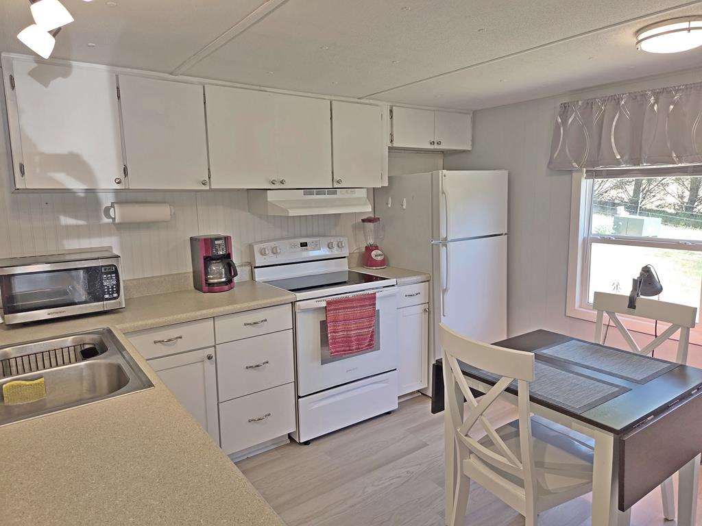 51 Pastureview Dr.