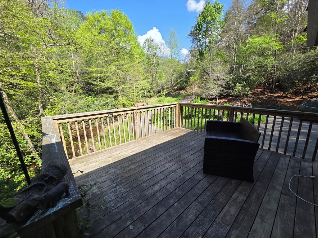 57 Pounding Mill Cove