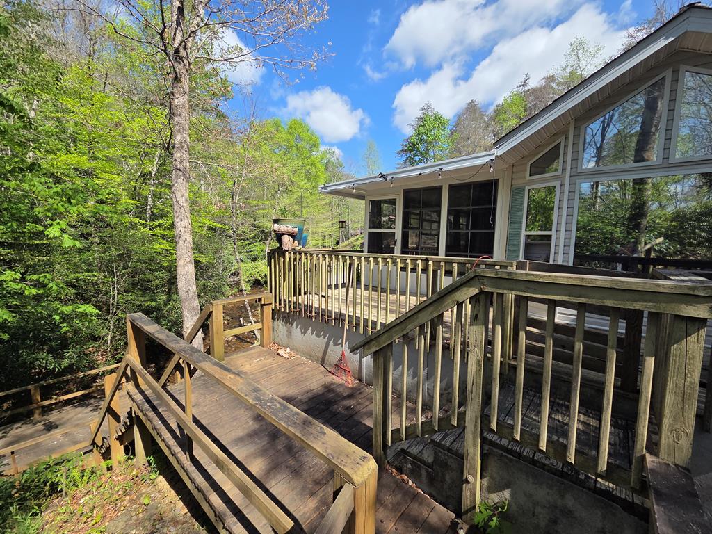 57 Pounding Mill Cove