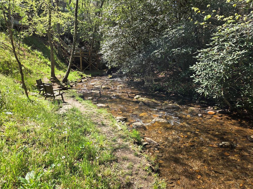 57 Pounding Mill Cove