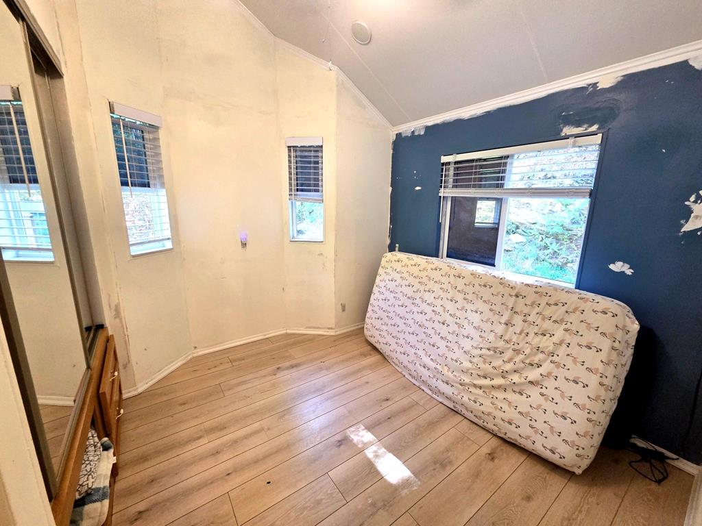 57 Pounding Mill Cove