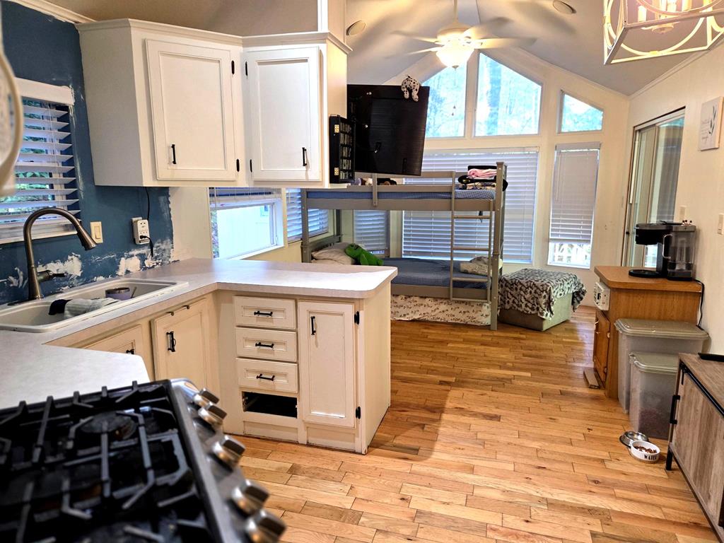 57 Pounding Mill Cove