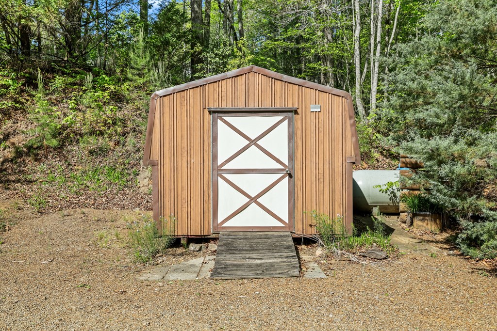 307 Lloyd Tallent Road