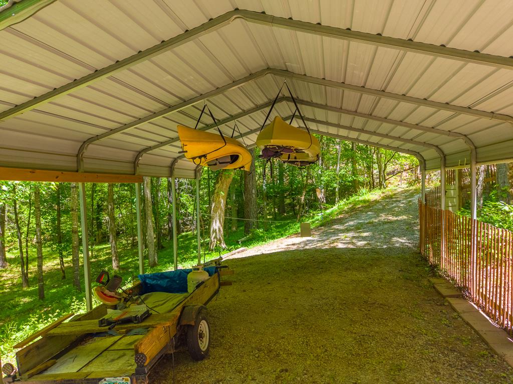 16 Limestone Drive