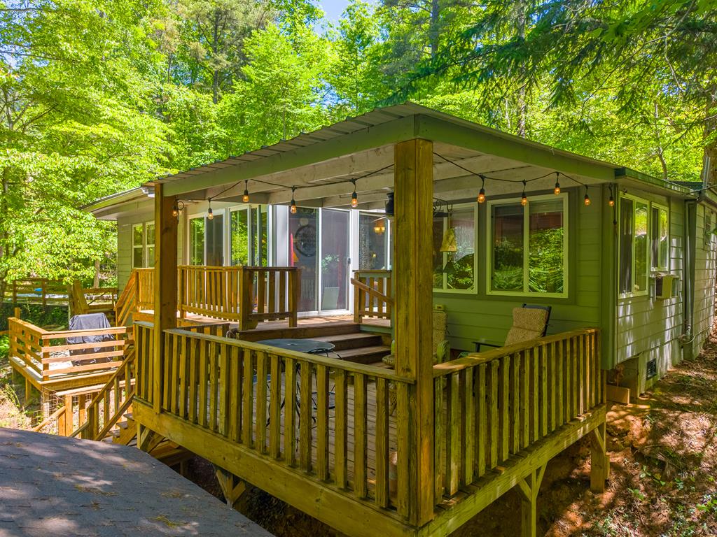 16 Limestone Drive