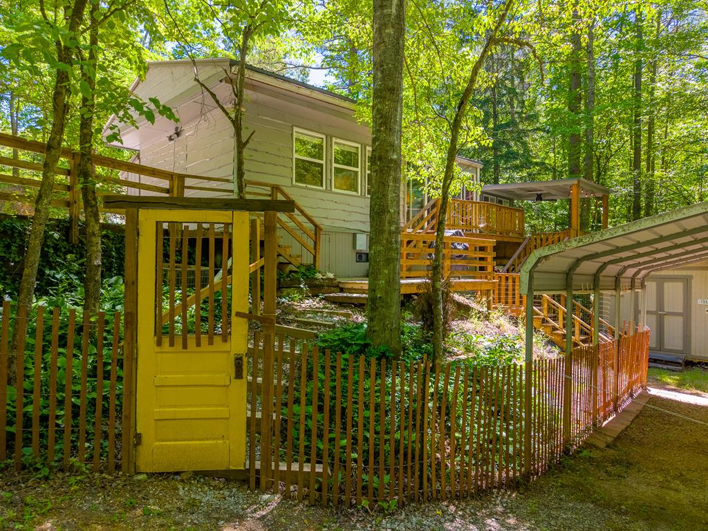 16 Limestone Drive
