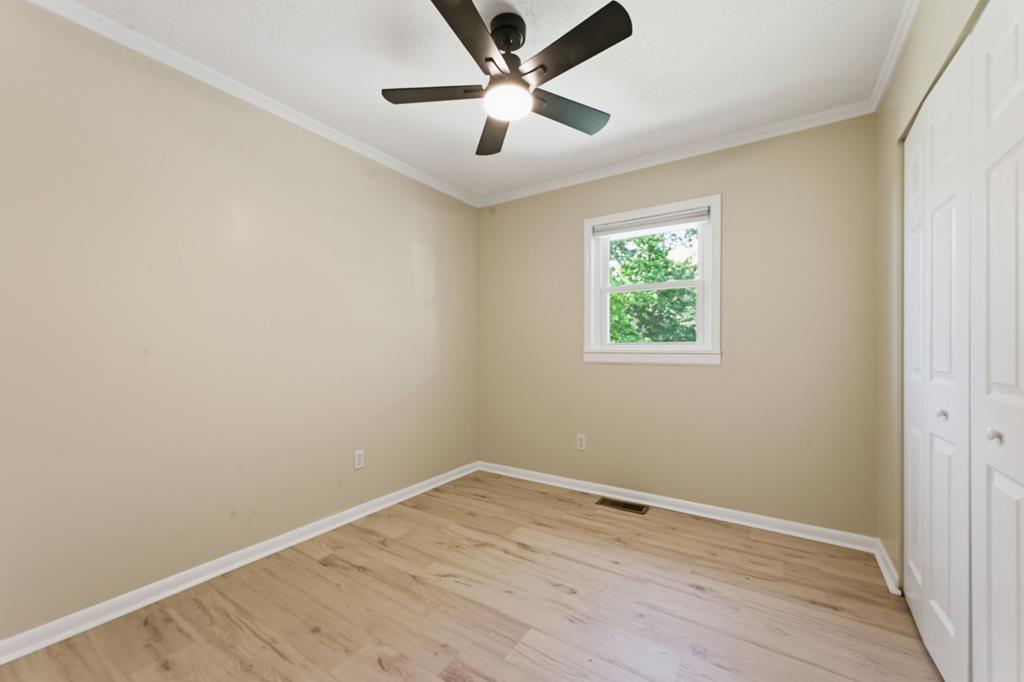 83 Meadowbrook Drive