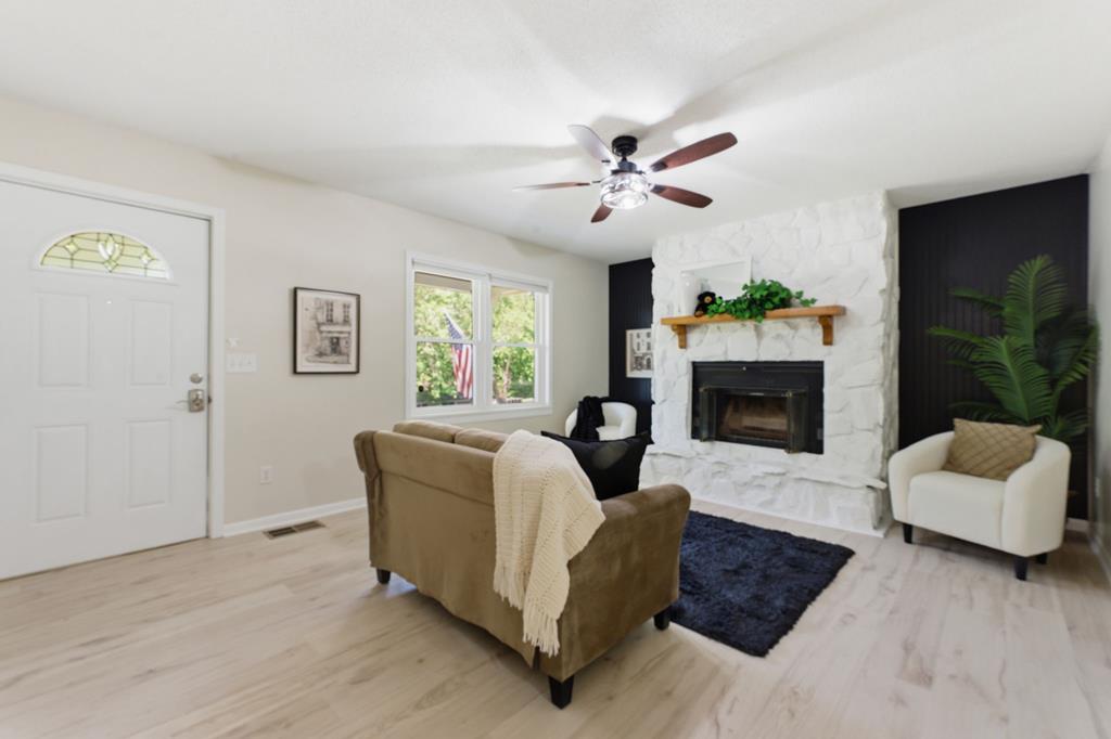 83 Meadowbrook Drive