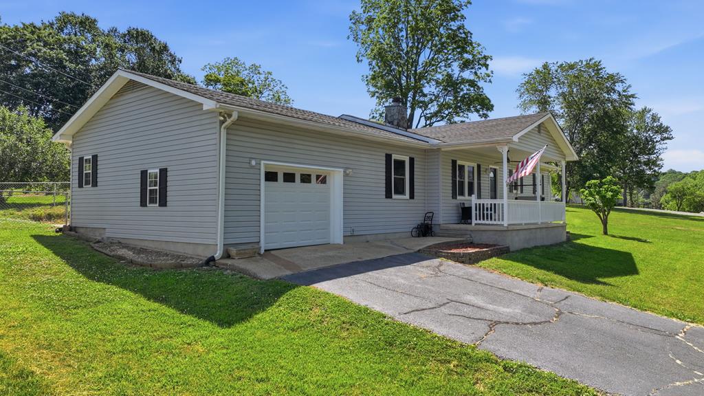 83 Meadowbrook Drive