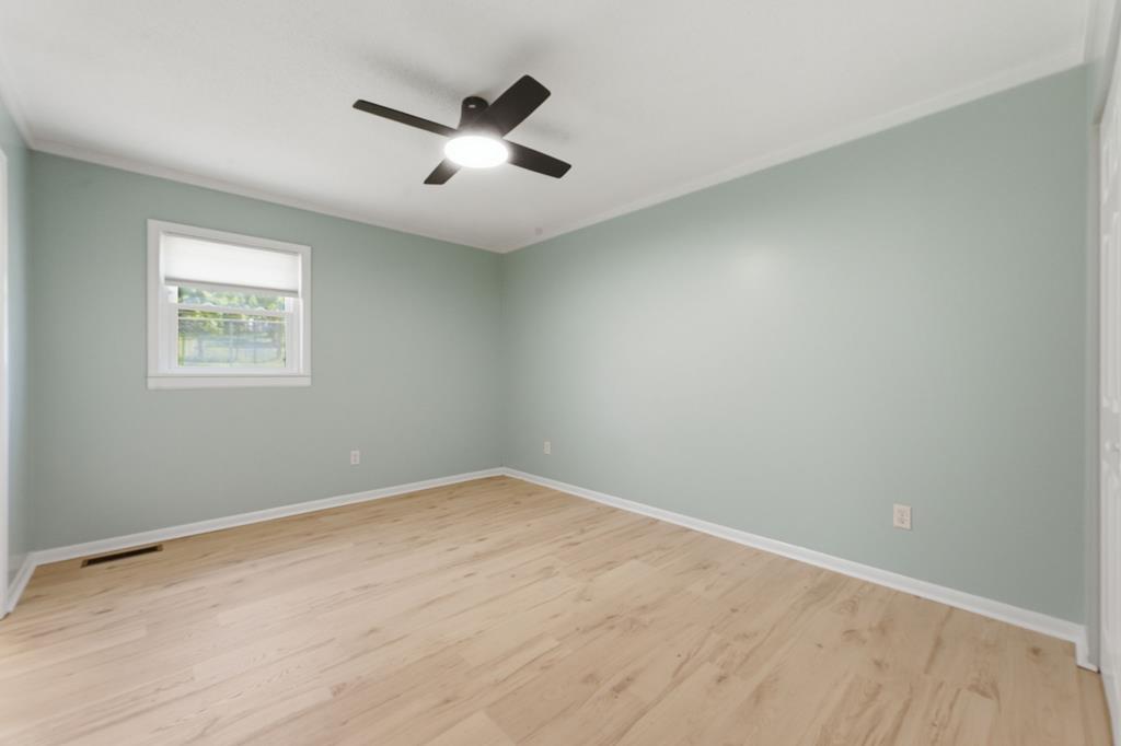 83 Meadowbrook Drive