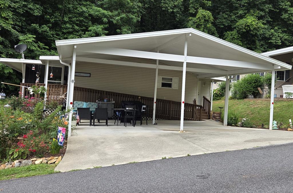 210 Country Woods Drive