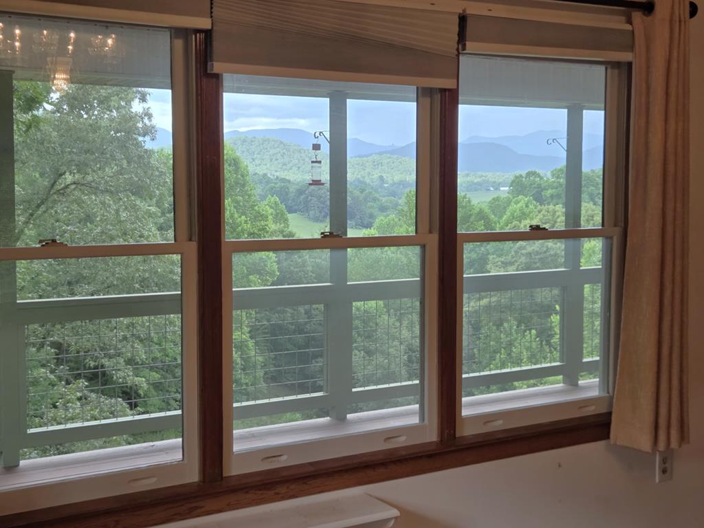 244 Willow Cove