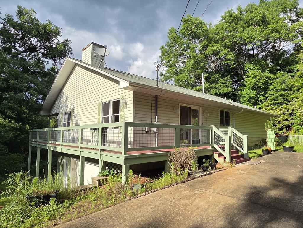 244 Willow Cove