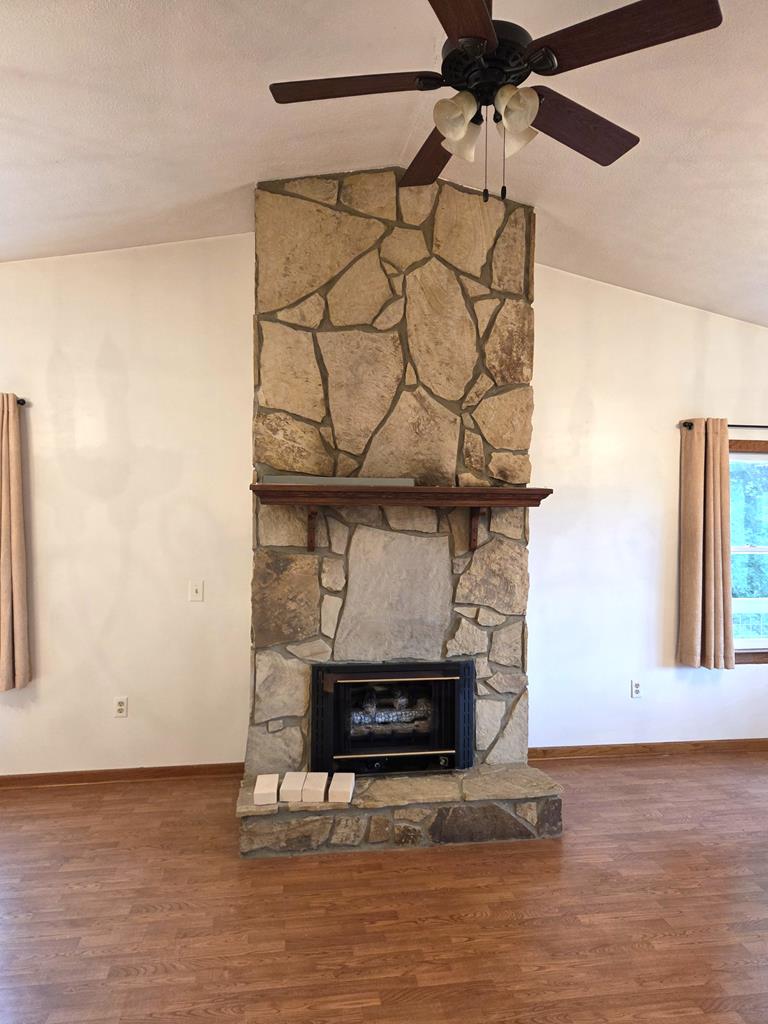 244 Willow Cove