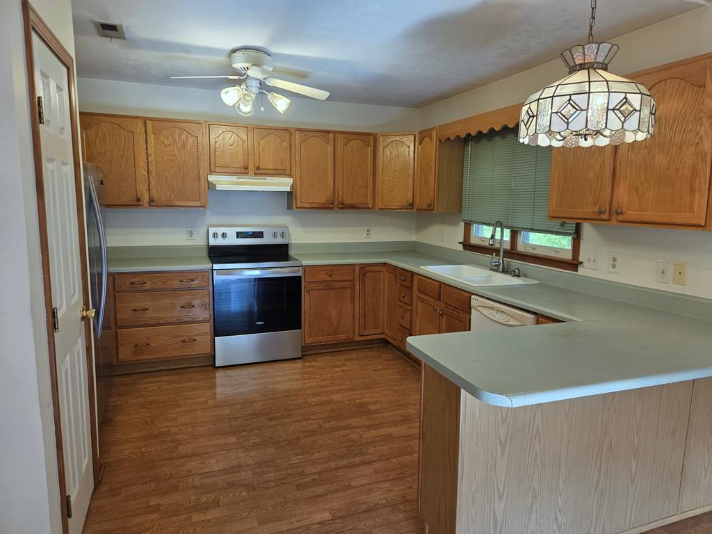 244 Willow Cove