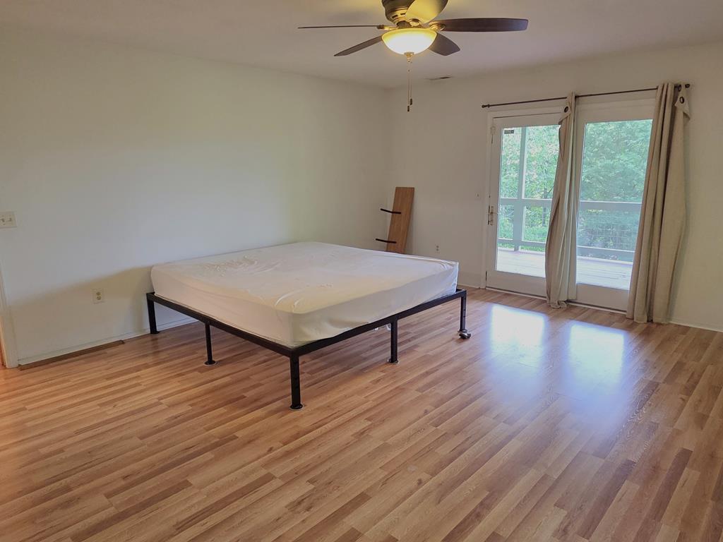 244 Willow Cove