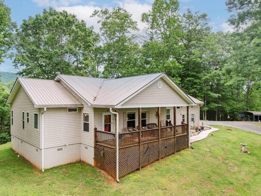220 Bear Mountain Road
