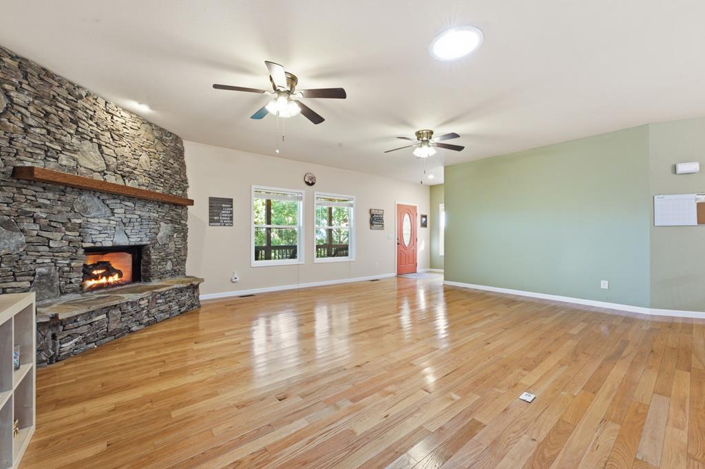220 Bear Mountain Road