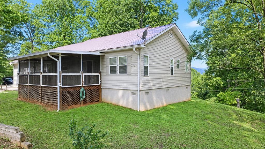 220 Bear Mountain Road