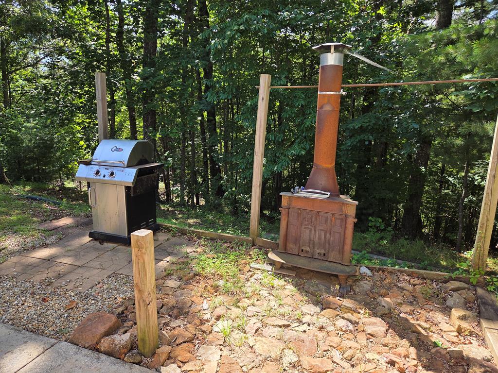 220 Bear Mountain Road