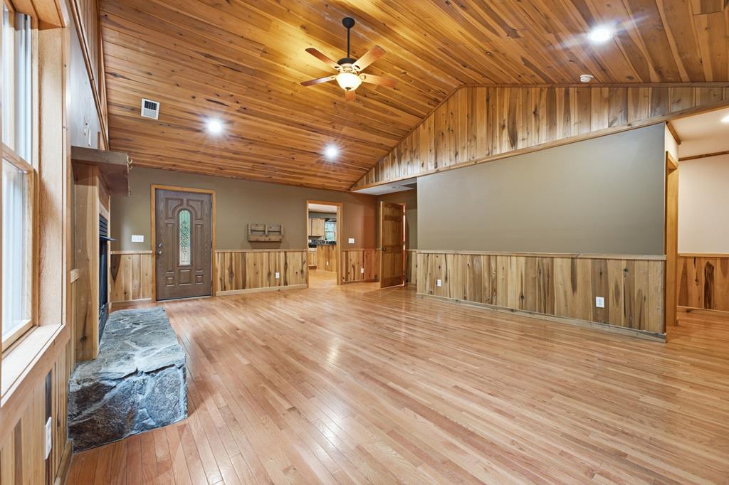 252 Starling Lane