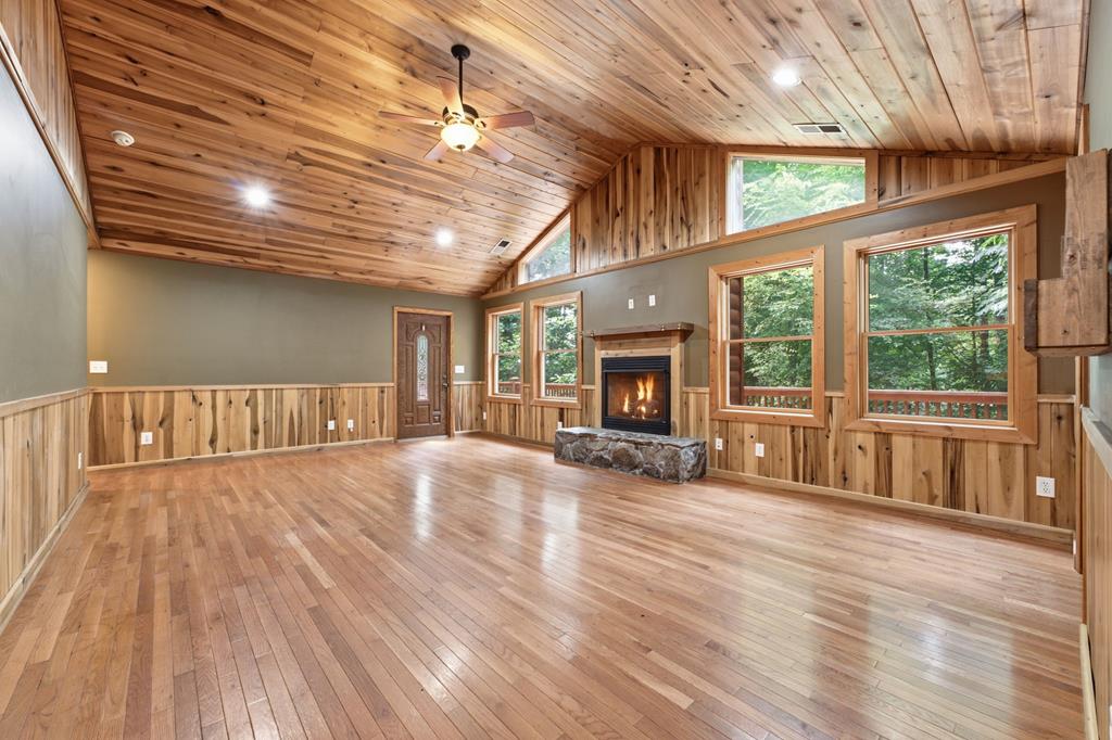 252 Starling Lane