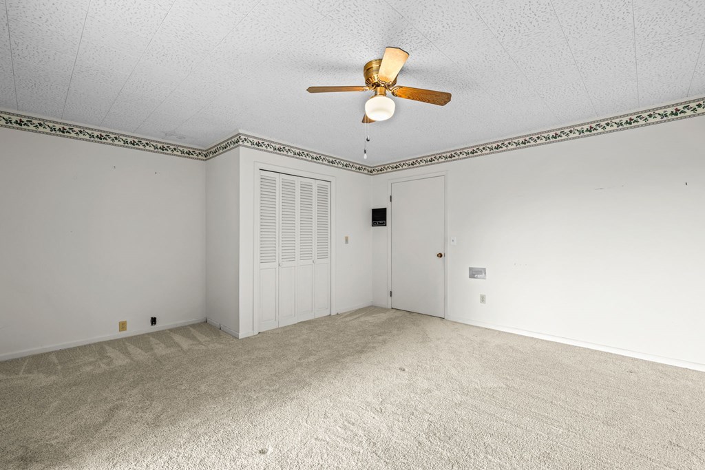 1135 Daves Creek Rd